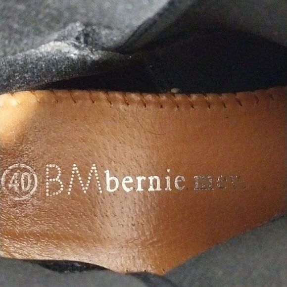 Bernie Mev Ladies  Boots...Size 9.5....EUC - Picture 3 of 7